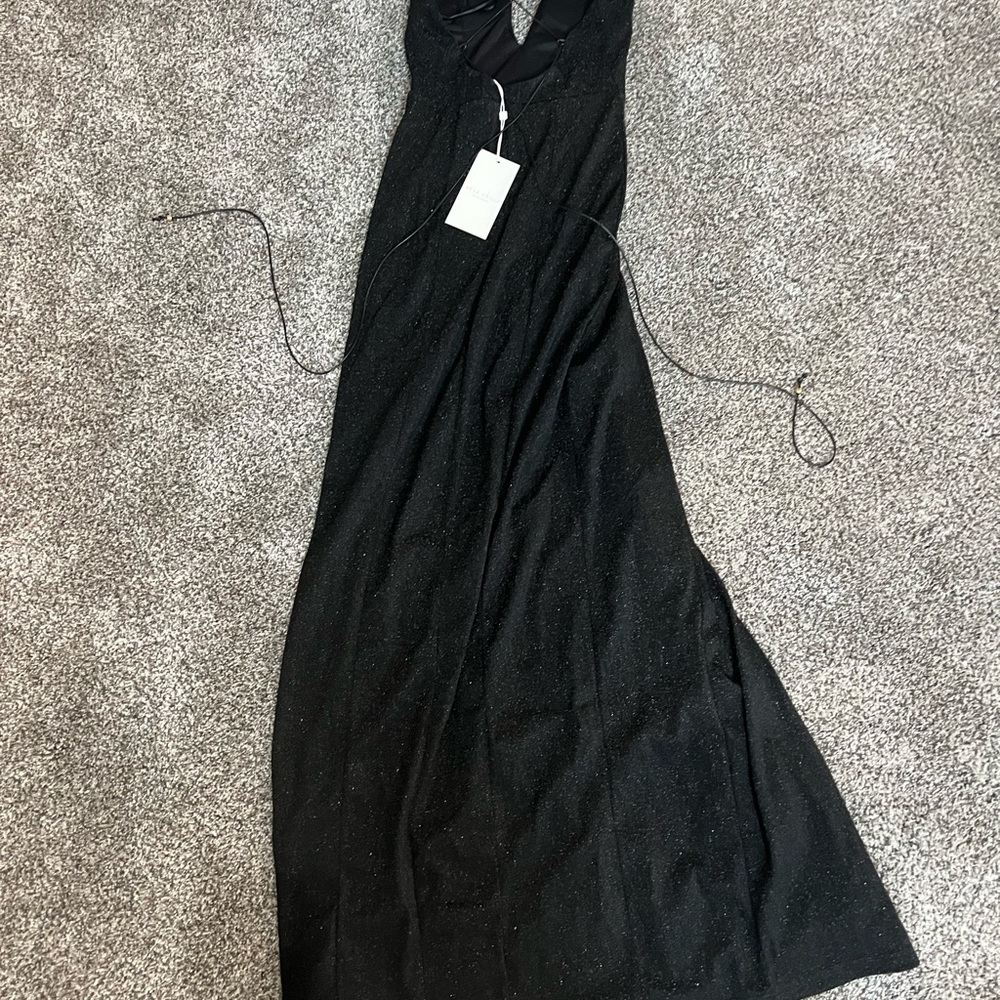 Companion Star Black Maxi Dress - Picture 5 of 5